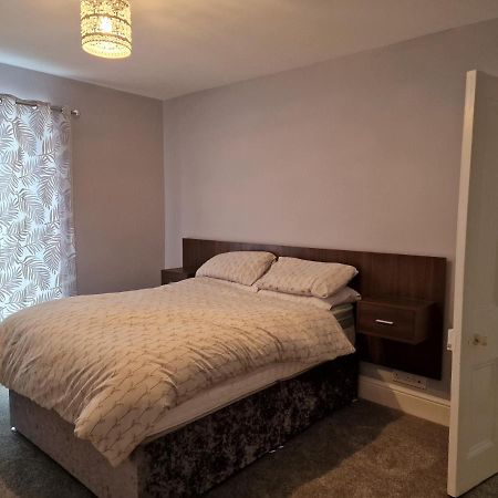 Town Stay Plymouth Bagian luar foto