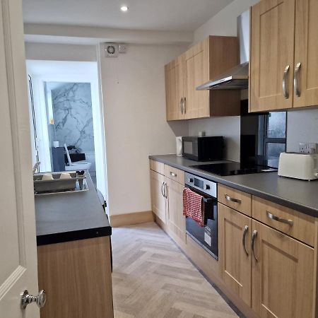 Town Stay Plymouth Bagian luar foto