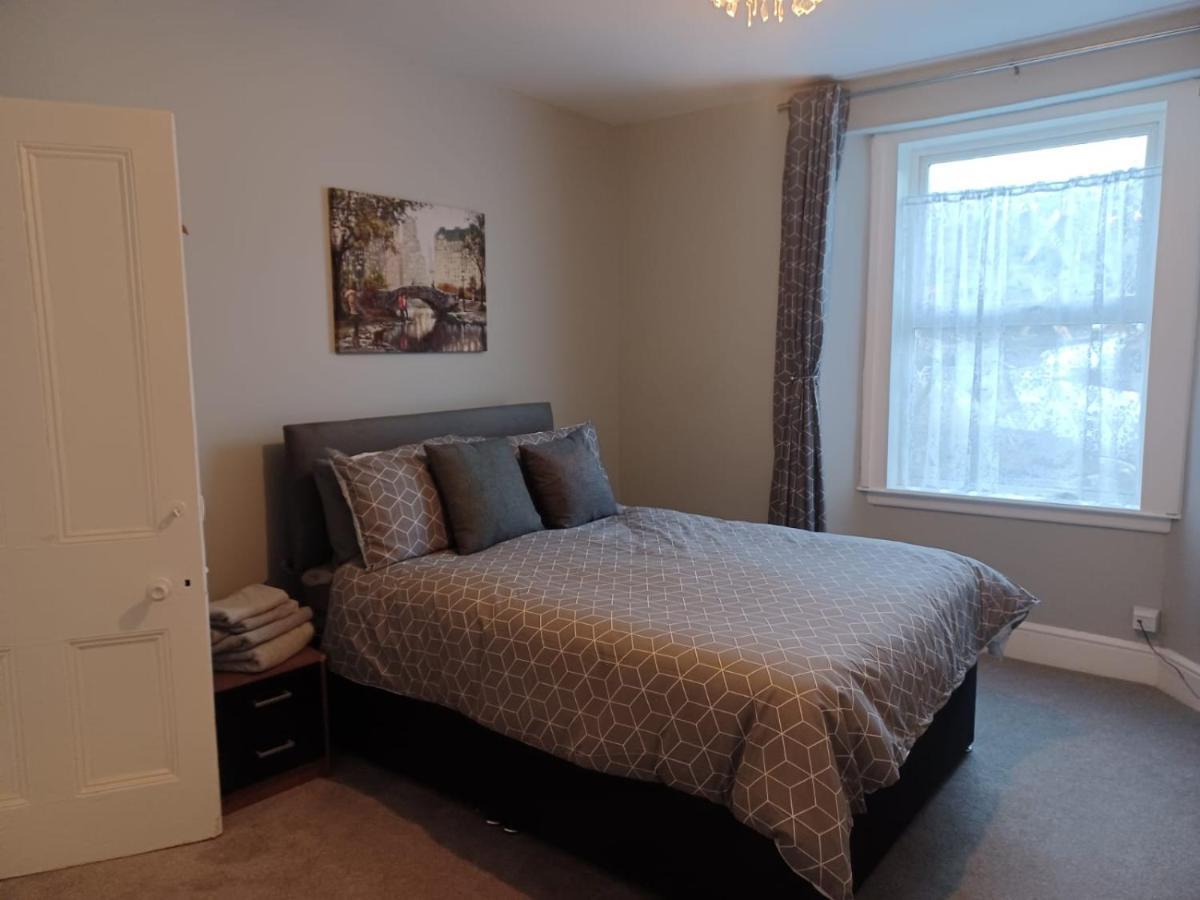Town Stay Plymouth Bagian luar foto