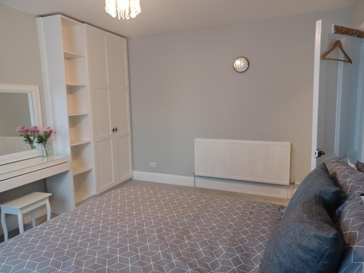 Town Stay Plymouth Bagian luar foto