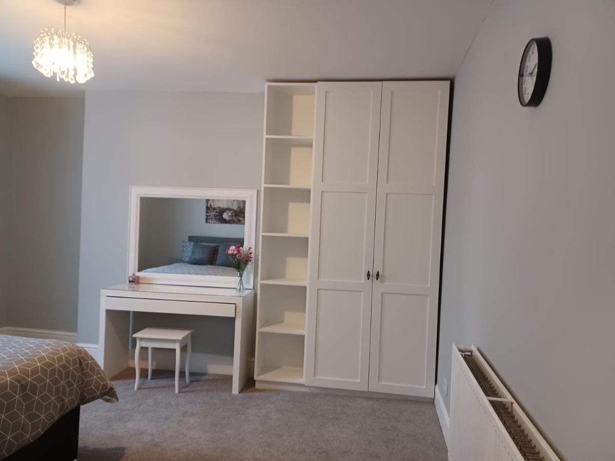 Town Stay Plymouth Bagian luar foto